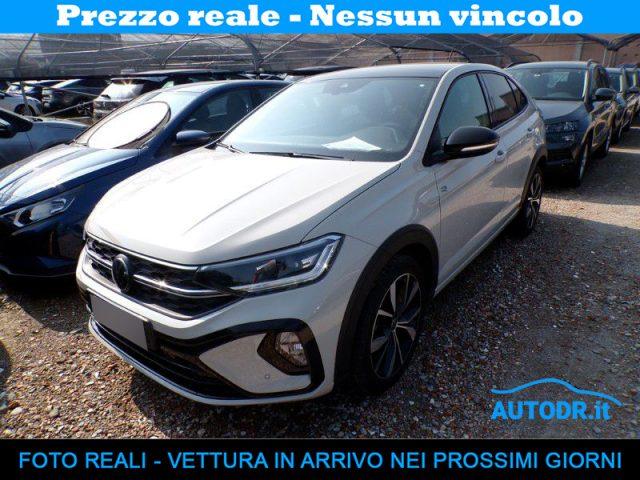 VOLKSWAGEN Taigo 1.0 TSI 115CV DSG R-Line Fari IQ Matrix, Tettino