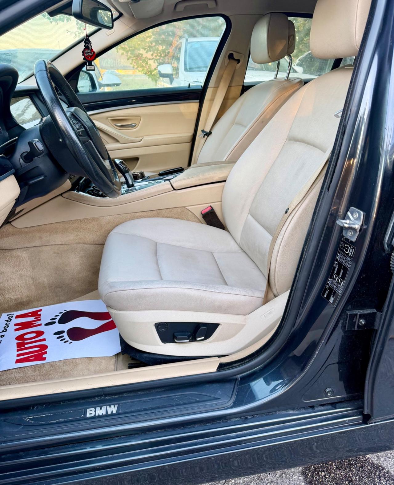 Bmw 523i F10 3,0 BENZINA 204 CV GARANZIA 12 mesi ! ! !