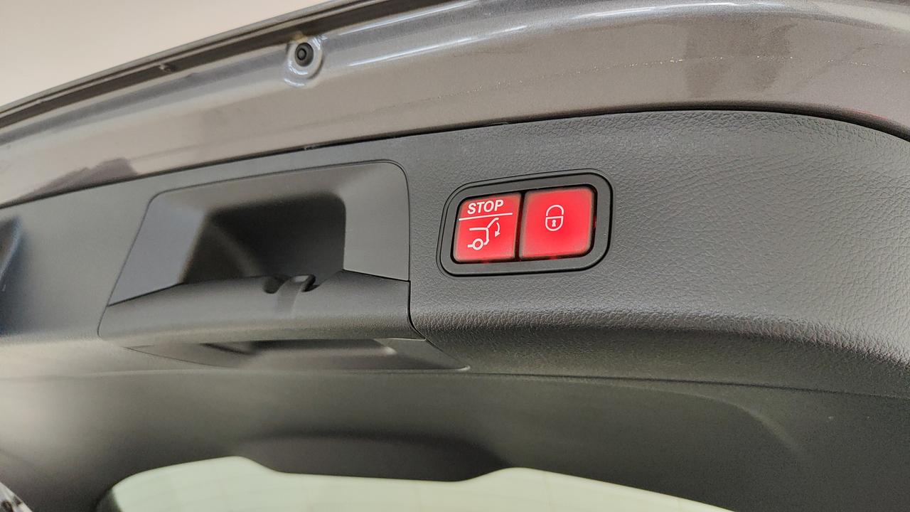 Mercedes-Benz GLA-H247 2023 - GLA 250 e phev AMG Line Premium auto