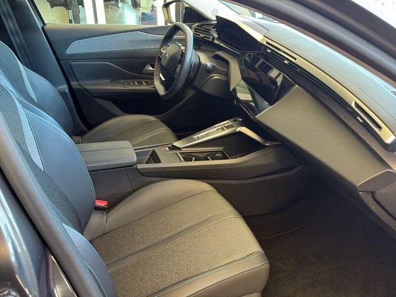 Peugeot 308 SW Allure BlueHDi 130 EAT8 S&S aut.