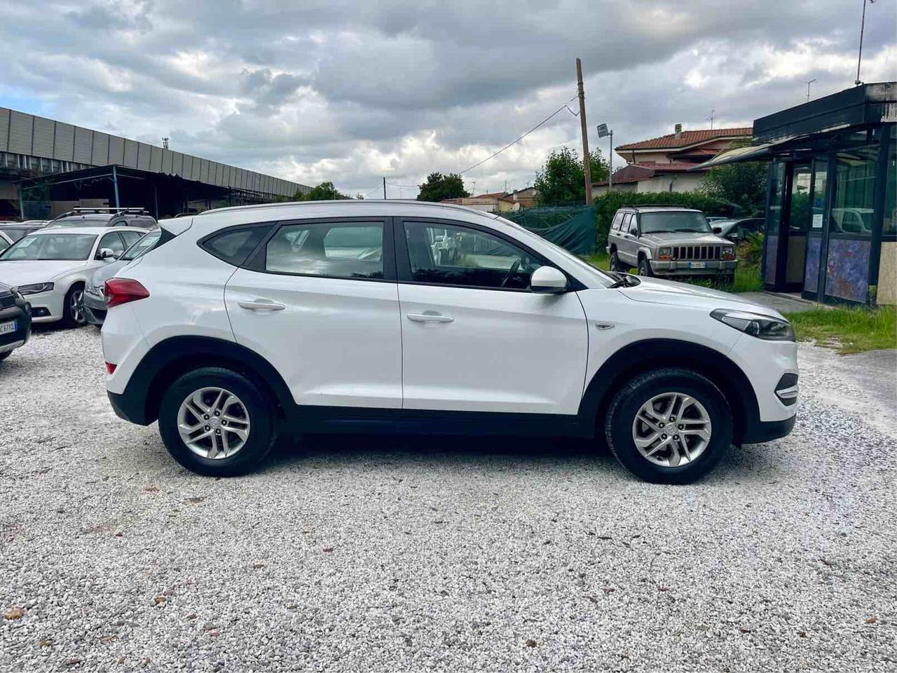 HYUNDAI TUCSON - SOLO 69 000 KM - UNICO PROPRIETARIO