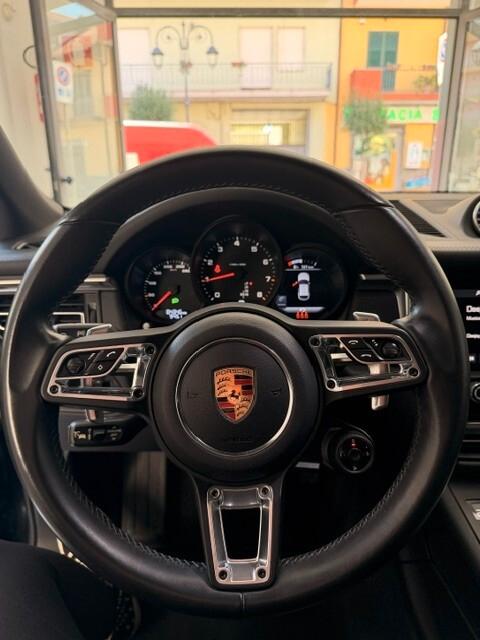 Porsche Macan 2.0 245cv pdk