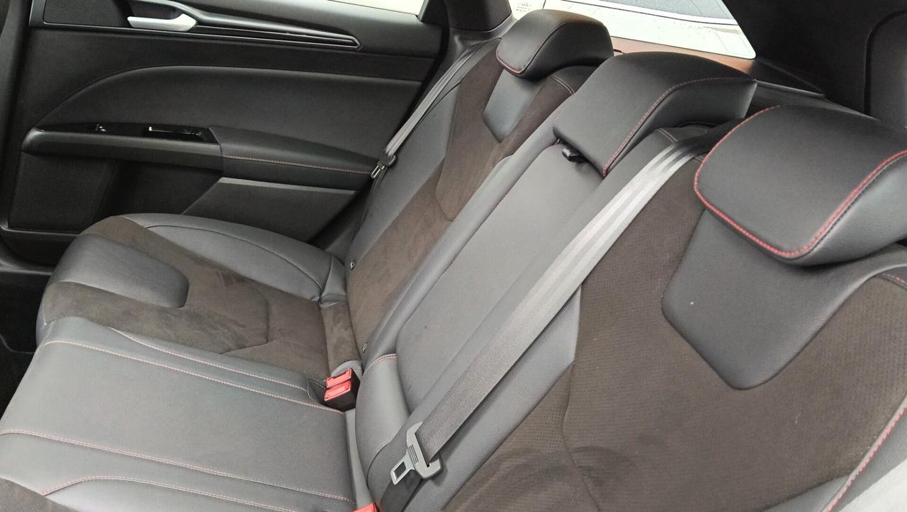 FORD MONDEO 2.0 MTJ-AUTO-RETROC-TETTO