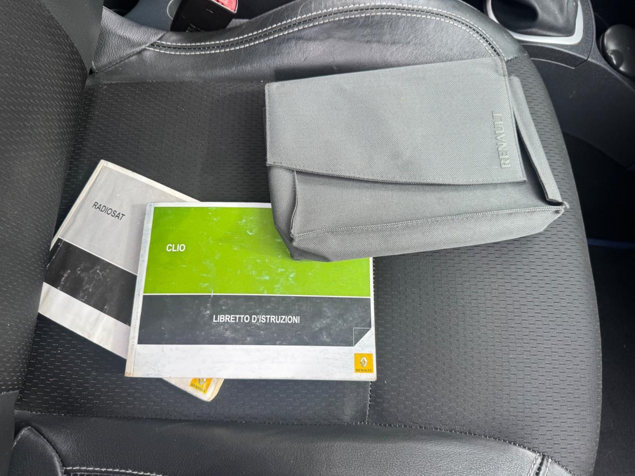 Renault Clio 1.2 BENZINA 75CV Le Iene 2008