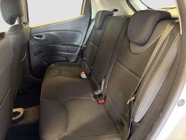 RENAULT Clio Clio TCe 75 Moschino Intens