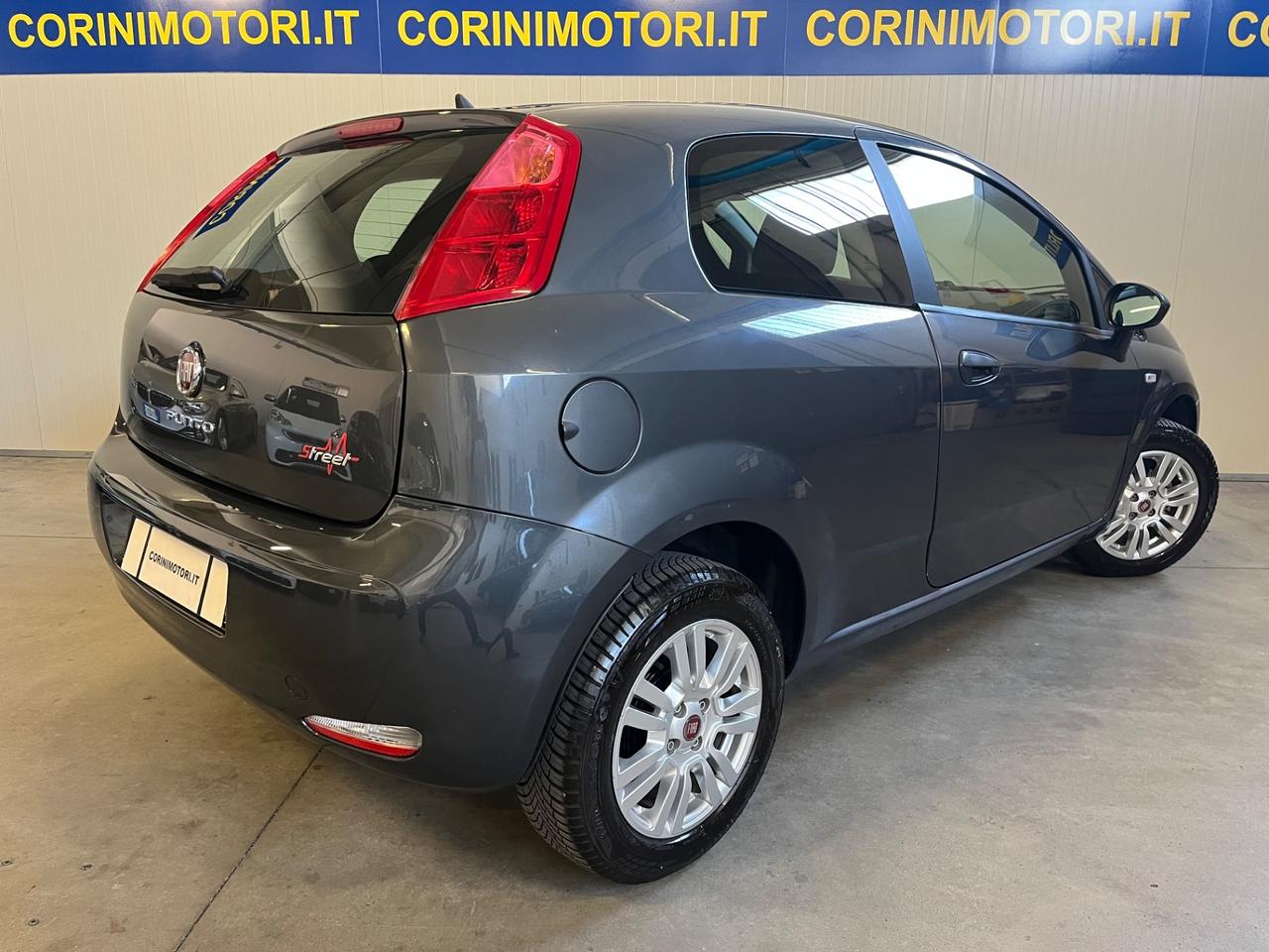 Fiat Punto 1.4 S&S 8V 3 porte Street