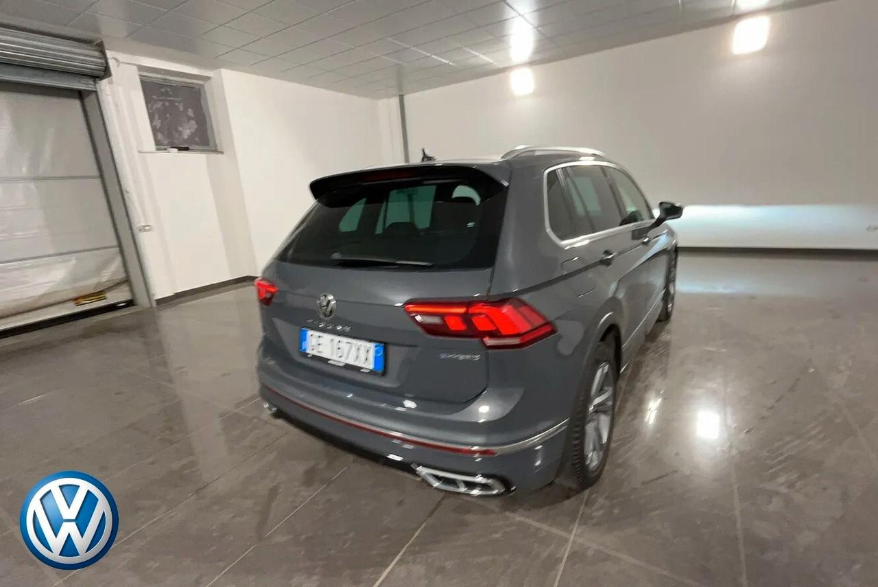 Volkswagen Tiguan 1.4 TSI DSG R-Line Uffic Volks