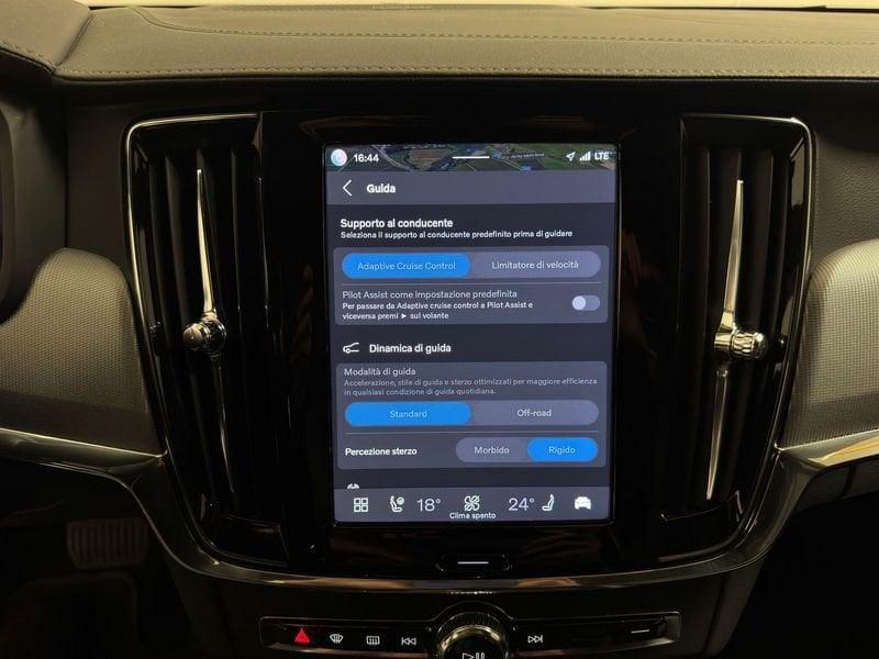 Volvo V90 Cross Country B4 D AWD automatico Plus