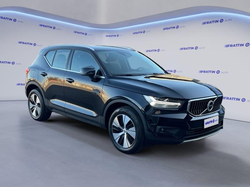 VOLVO XC40 T5 RECHARGE PLUG-IN HYBRID