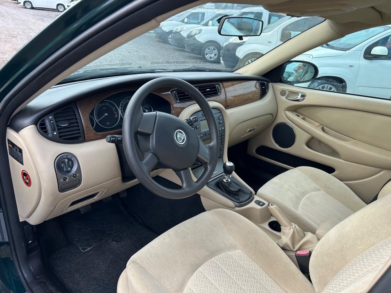 Jaguar X-Type 2.0 D sport