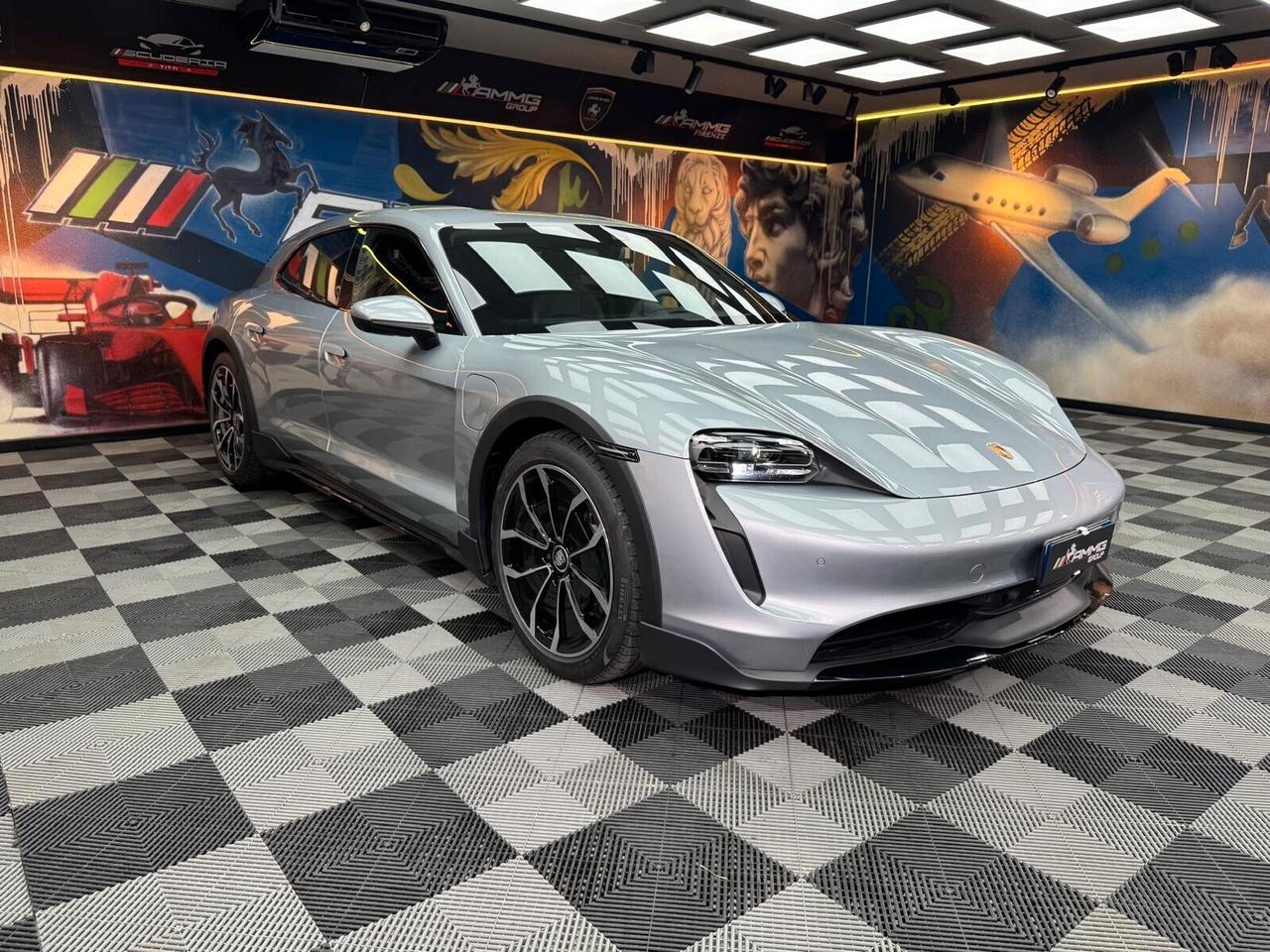 Porsche Taycan 4 Cross Turismo (391)