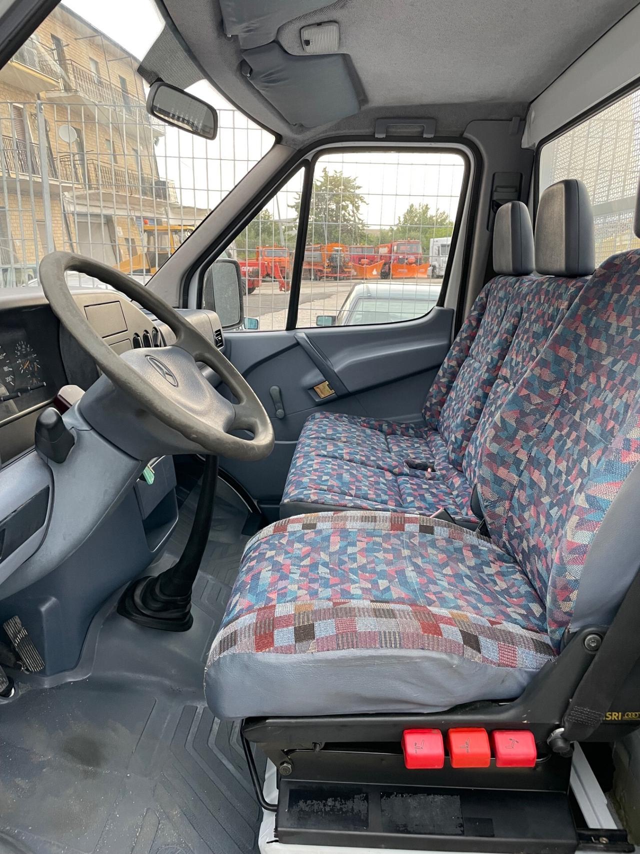 Mercedes Benz 312 cdi