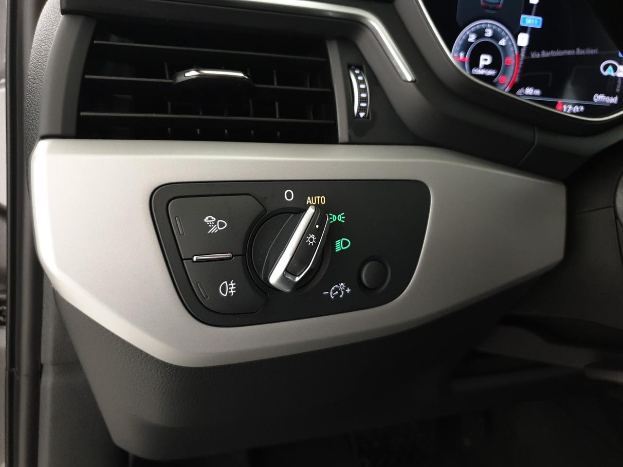 40TDI 204CV quattro S tronic Identity Contrast