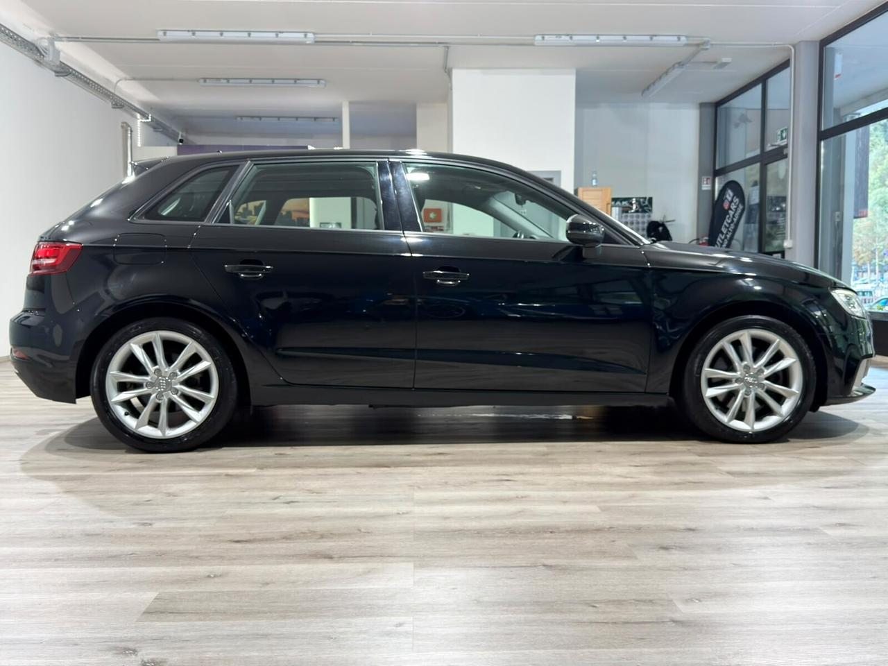 AUDI A3 SPB 2.0TDI 184CV QUATTRO S-TRONIC GANCIO