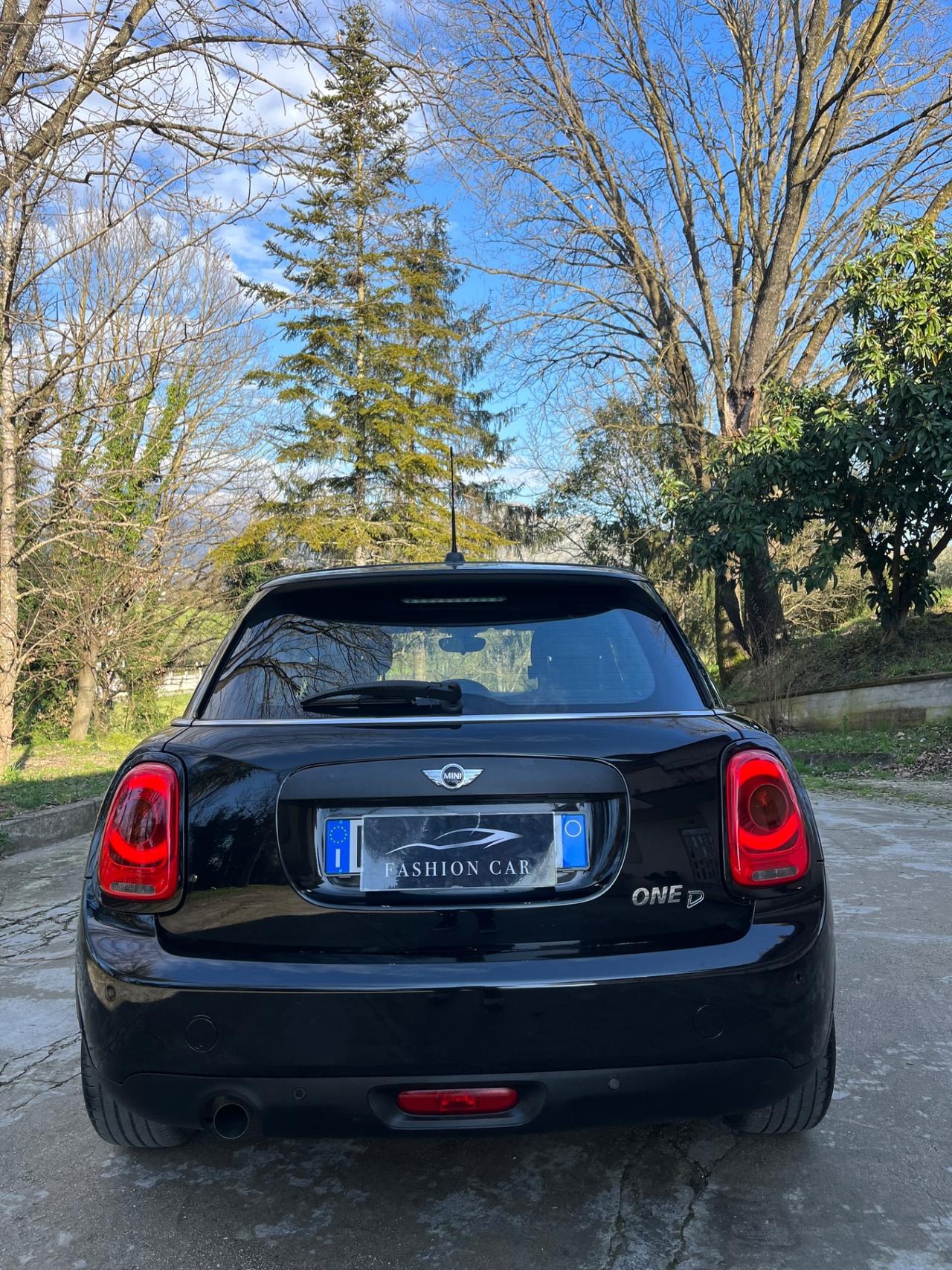 Mini One D 1.5 TOTAL BLACK OCCASIONE 5p