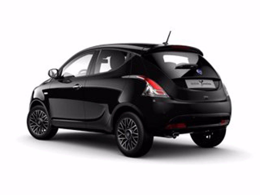 LANCIA Ypsilon 1.0 firefly hybrid platino s&s 70cv del 2024