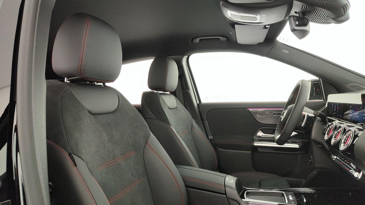 Mercedes-Benz GLA 200 d automatic