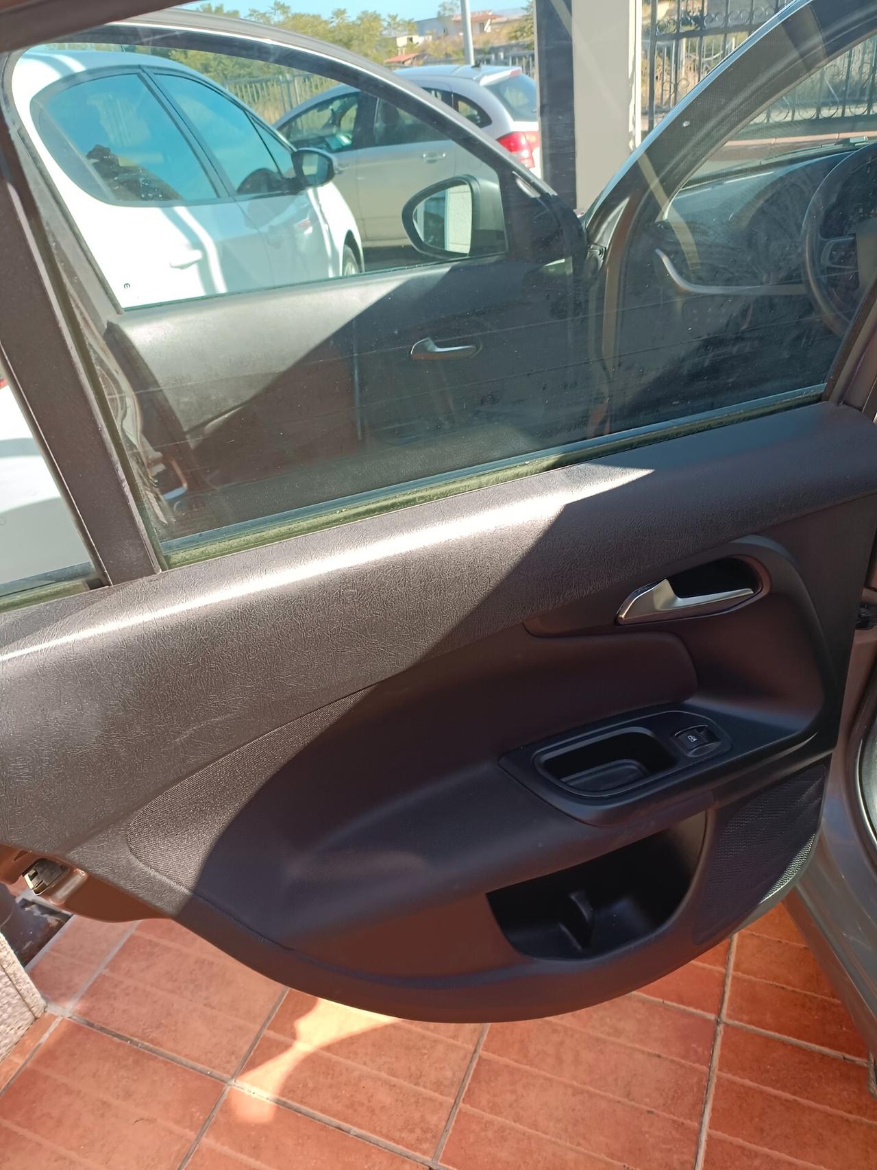 Fiat Tipo 1.4 4 porte Opening Edition Benz/gpl
