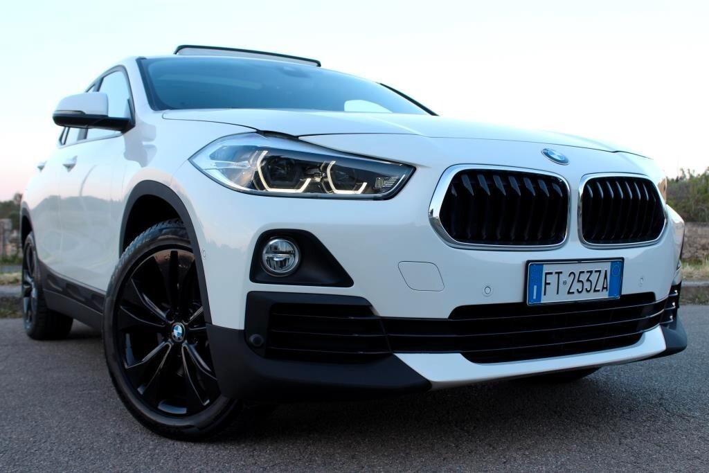 BMW X2 xDrive 18d Aut. *Tetto *SOLI 39.000 KM