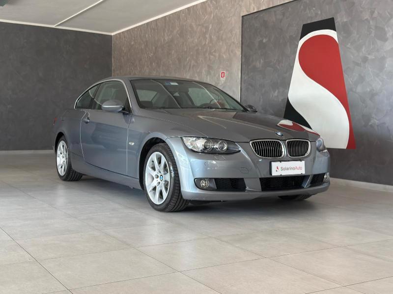 BMW 330 xi Coupe Attiva