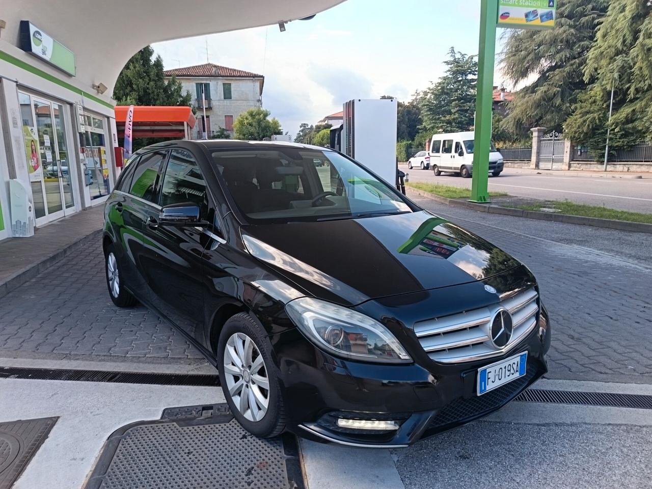 Mercedes-benz B 180 CDI BlueEFFICIENCY Executive