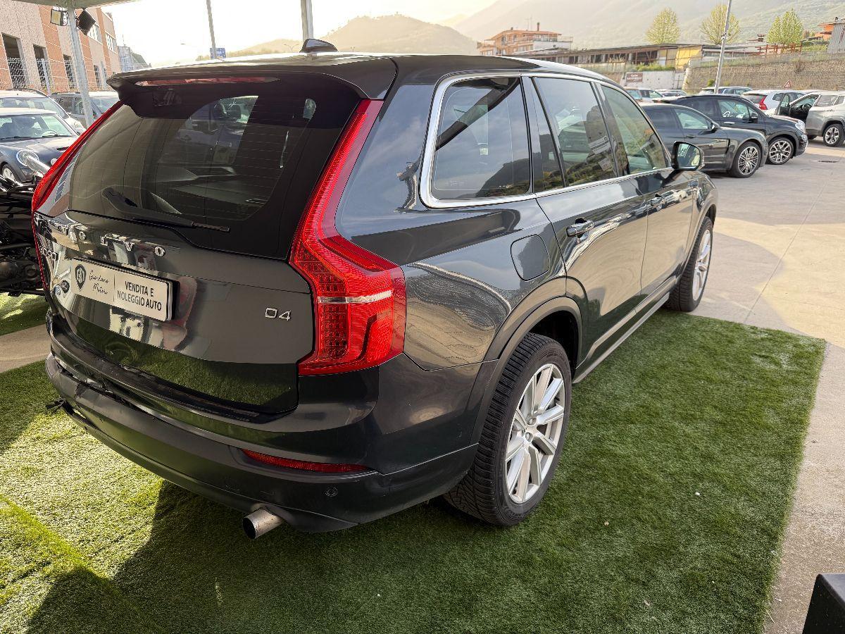 VOLVO - XC90