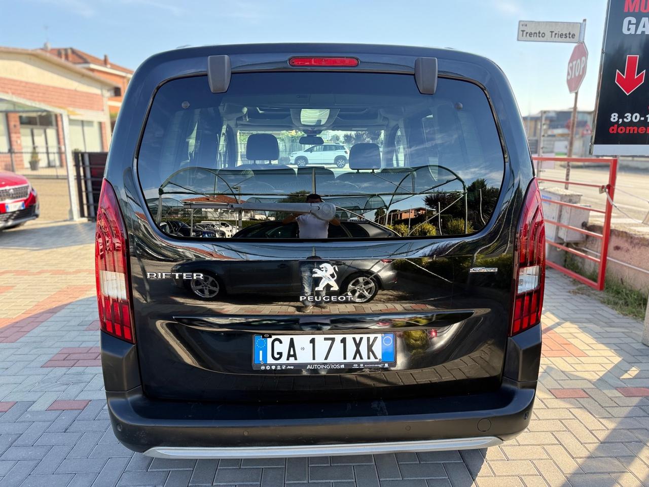 Peugeot Rifter BlueHDi 100 S&S GT Line Standard