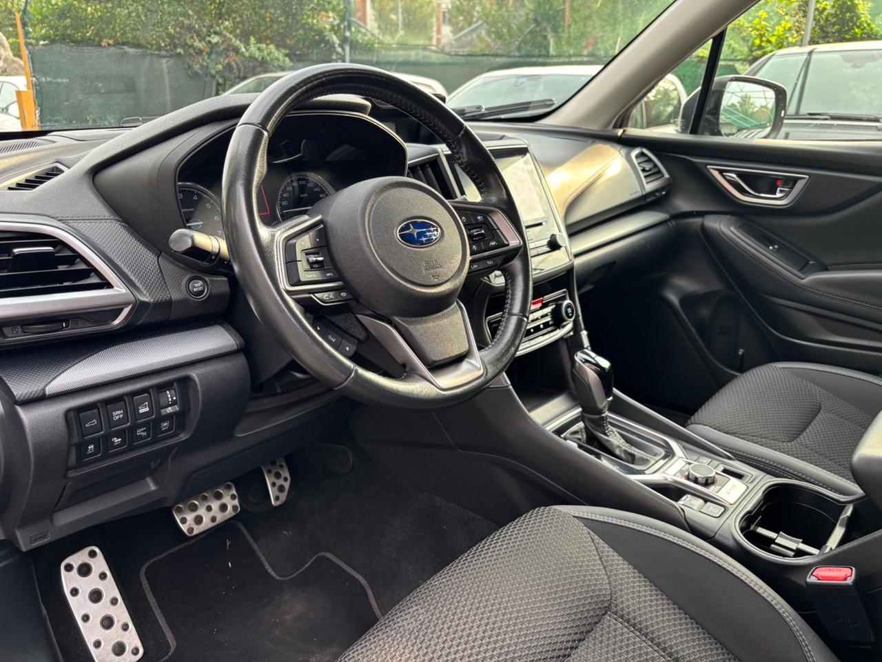 Subaru Forester 2.0 e-Boxer MHEV Lineartronic premium