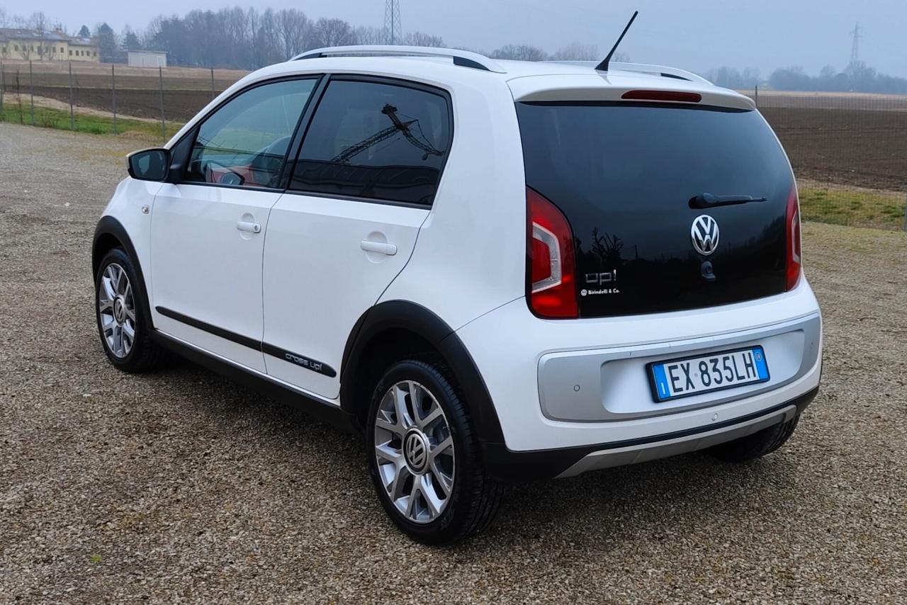 Volkswagen up! 1.0 75 CV 5p. cross