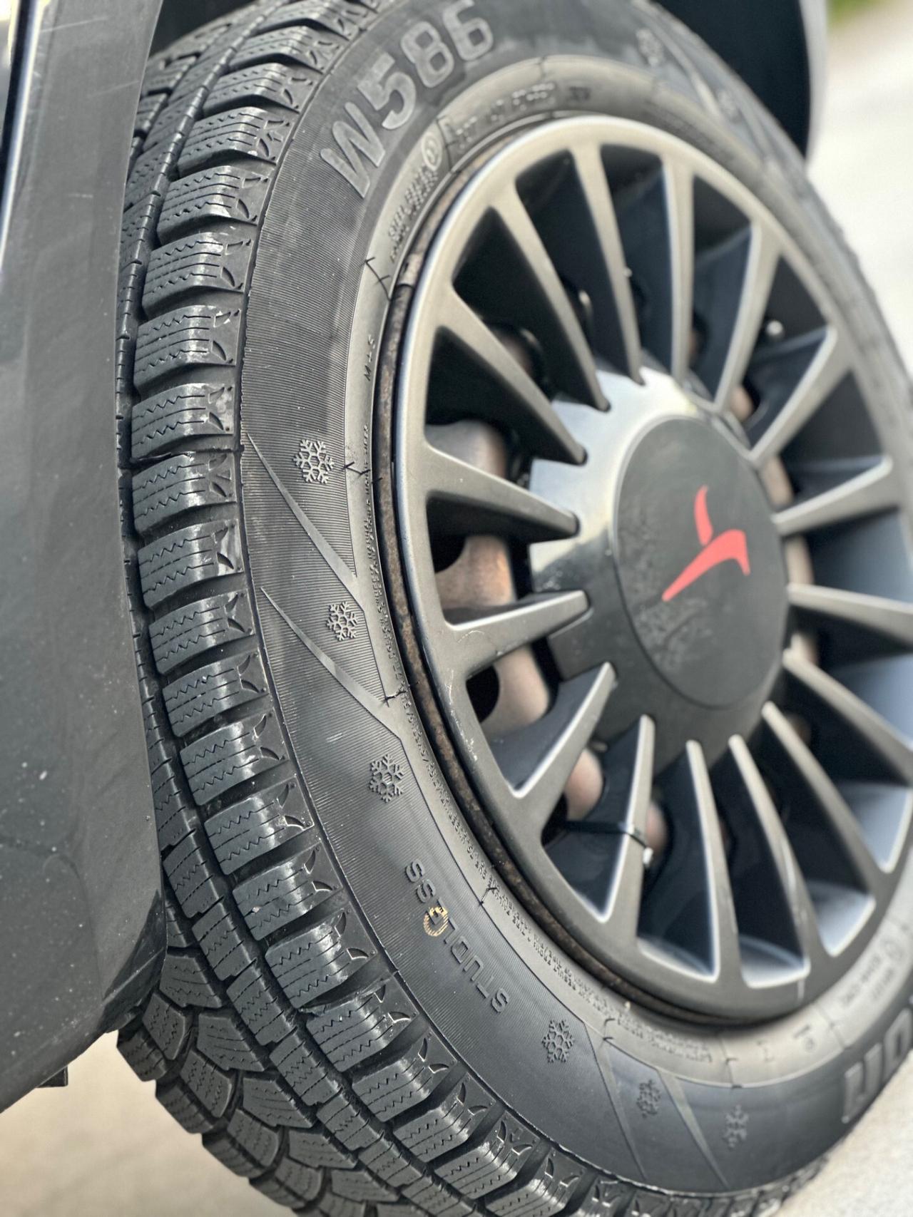 Lancia YPSILON 0.9 METANO ELEFANTINO 2015