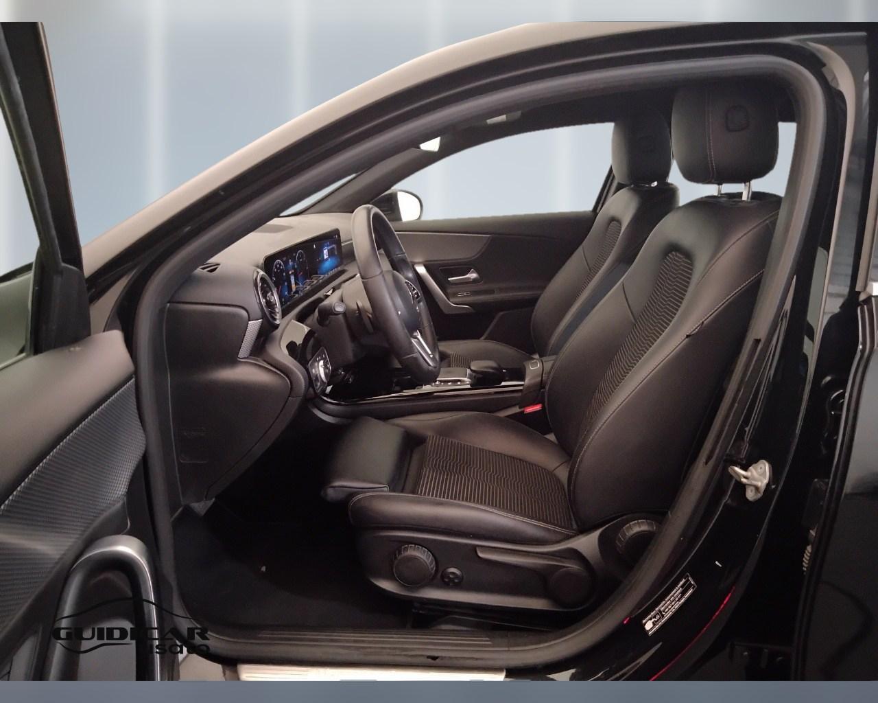 Mercedes-Benz Classe A - W177 2018 - A 180 d Sport auto