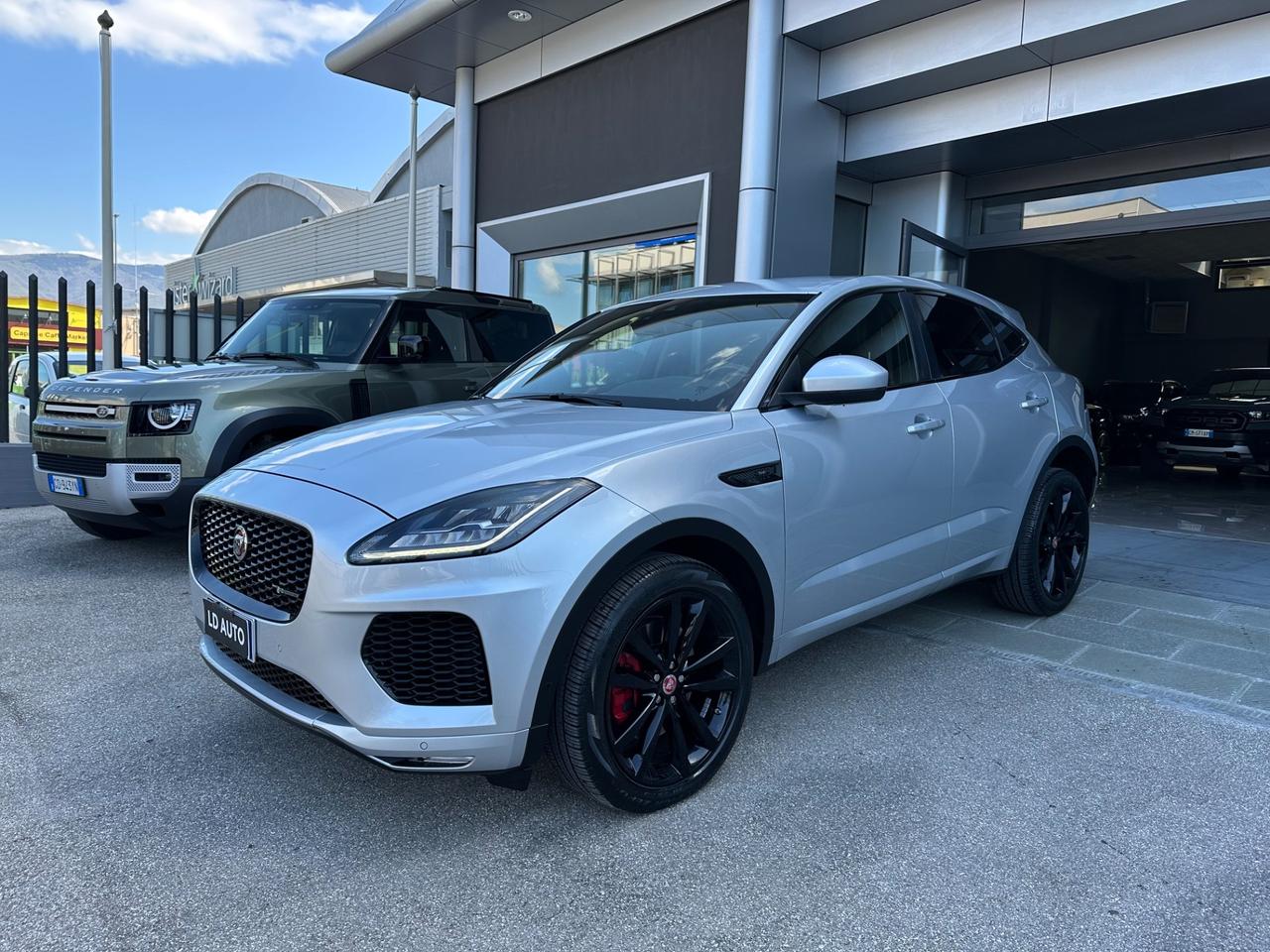Jaguar E-Pace 2.0D 180 CV AWD aut. R-Dynamic HSE