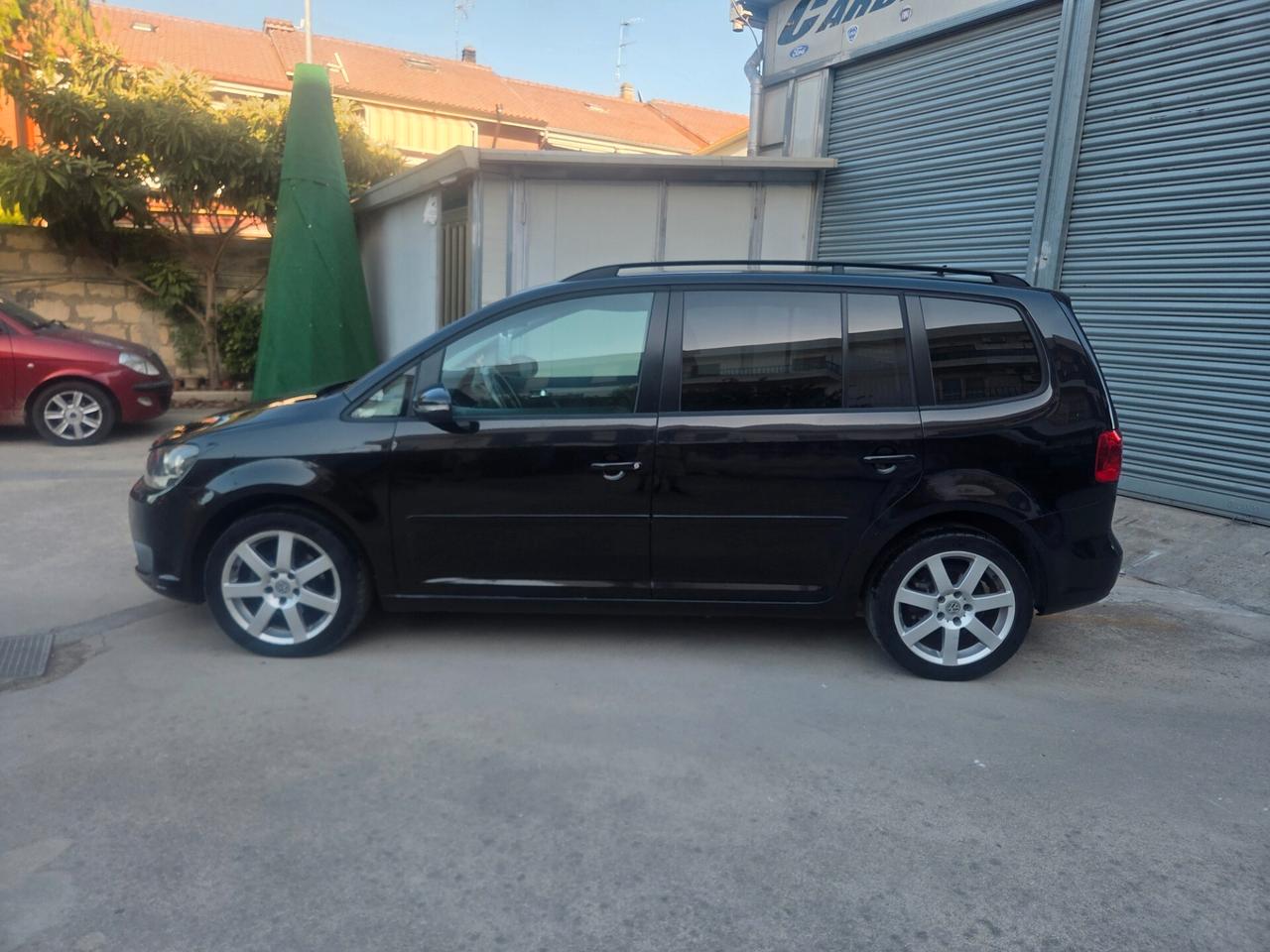 Volkswagen Touran 1.6 TDI 105cv DSG Highline