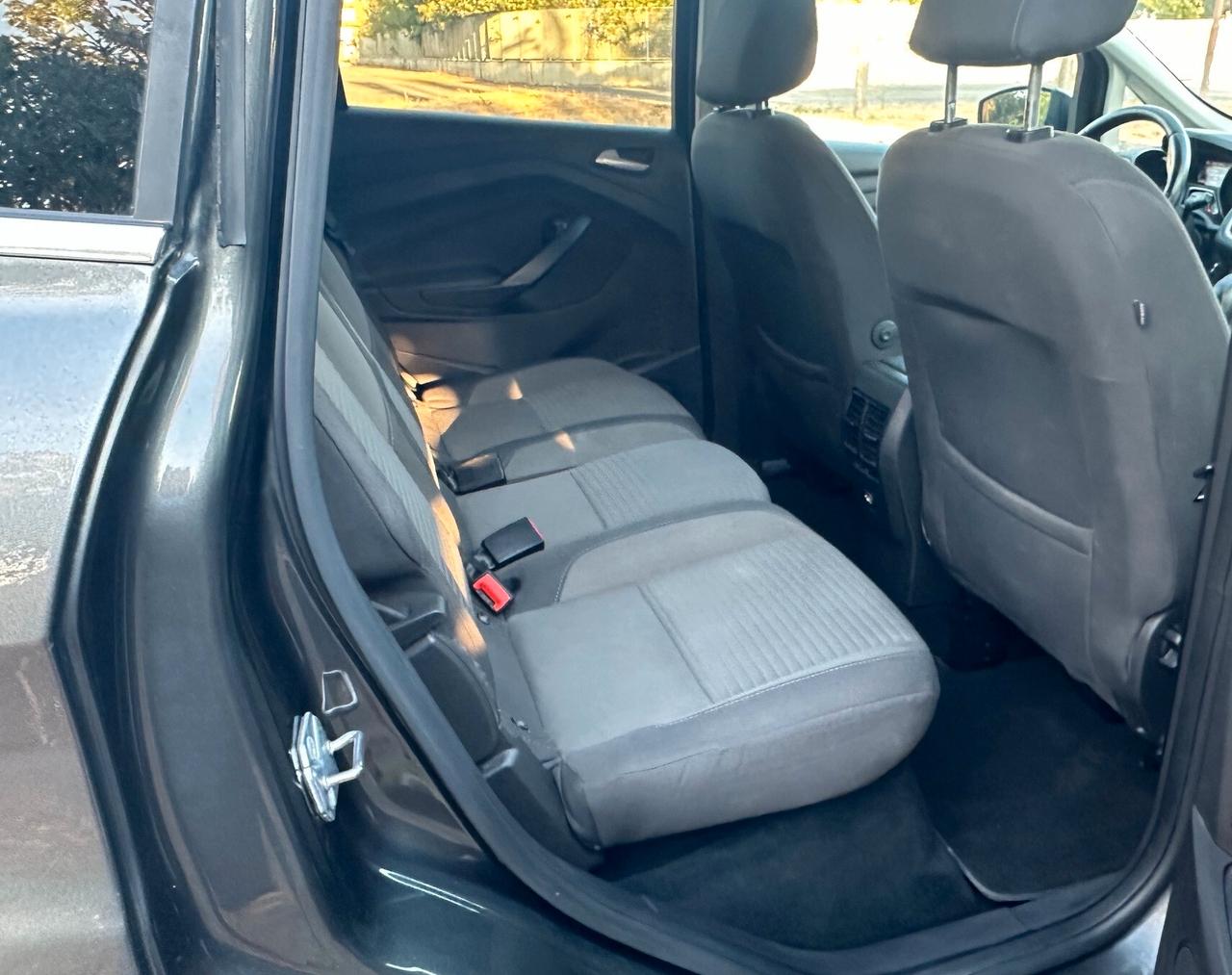 Ford C-Max 1.5 TDCi 120CV Powershift Titanium X