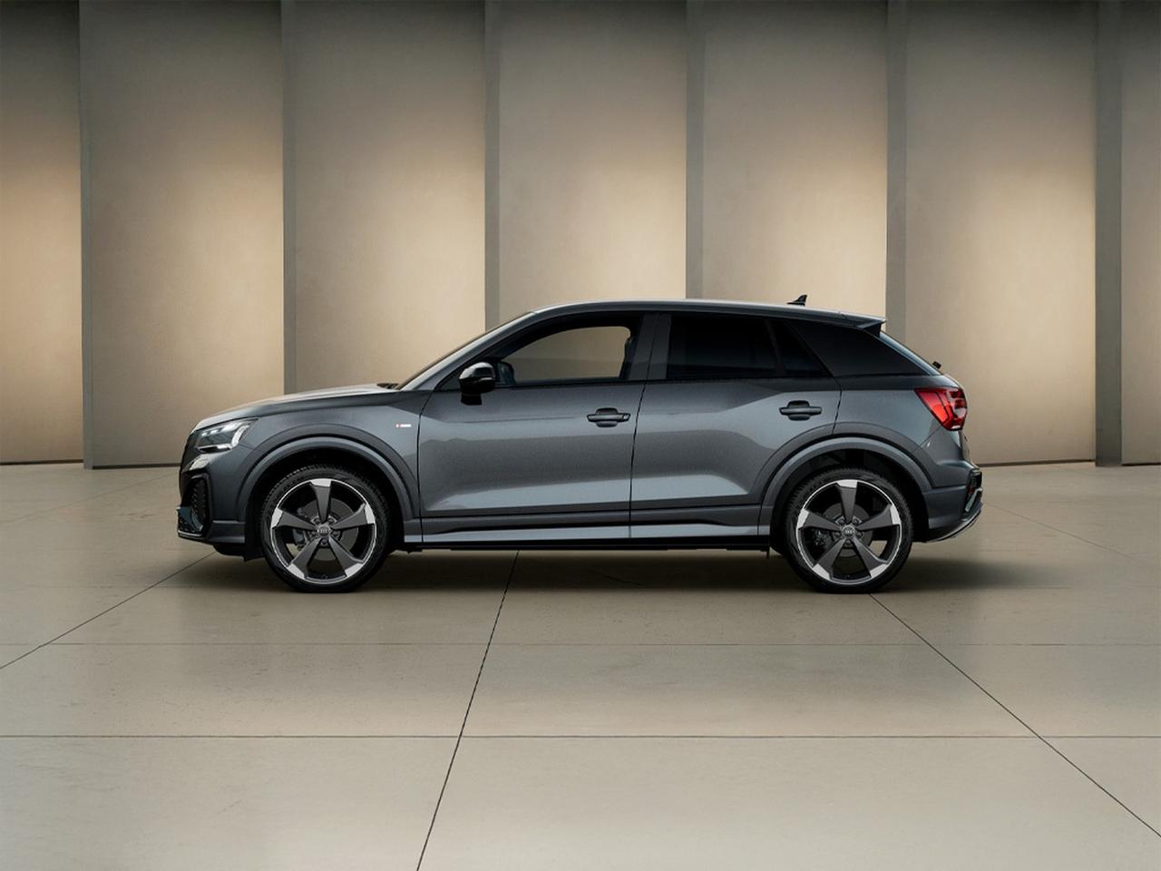 Audi Q2 35 1.5 tfsi identity black s-tronic