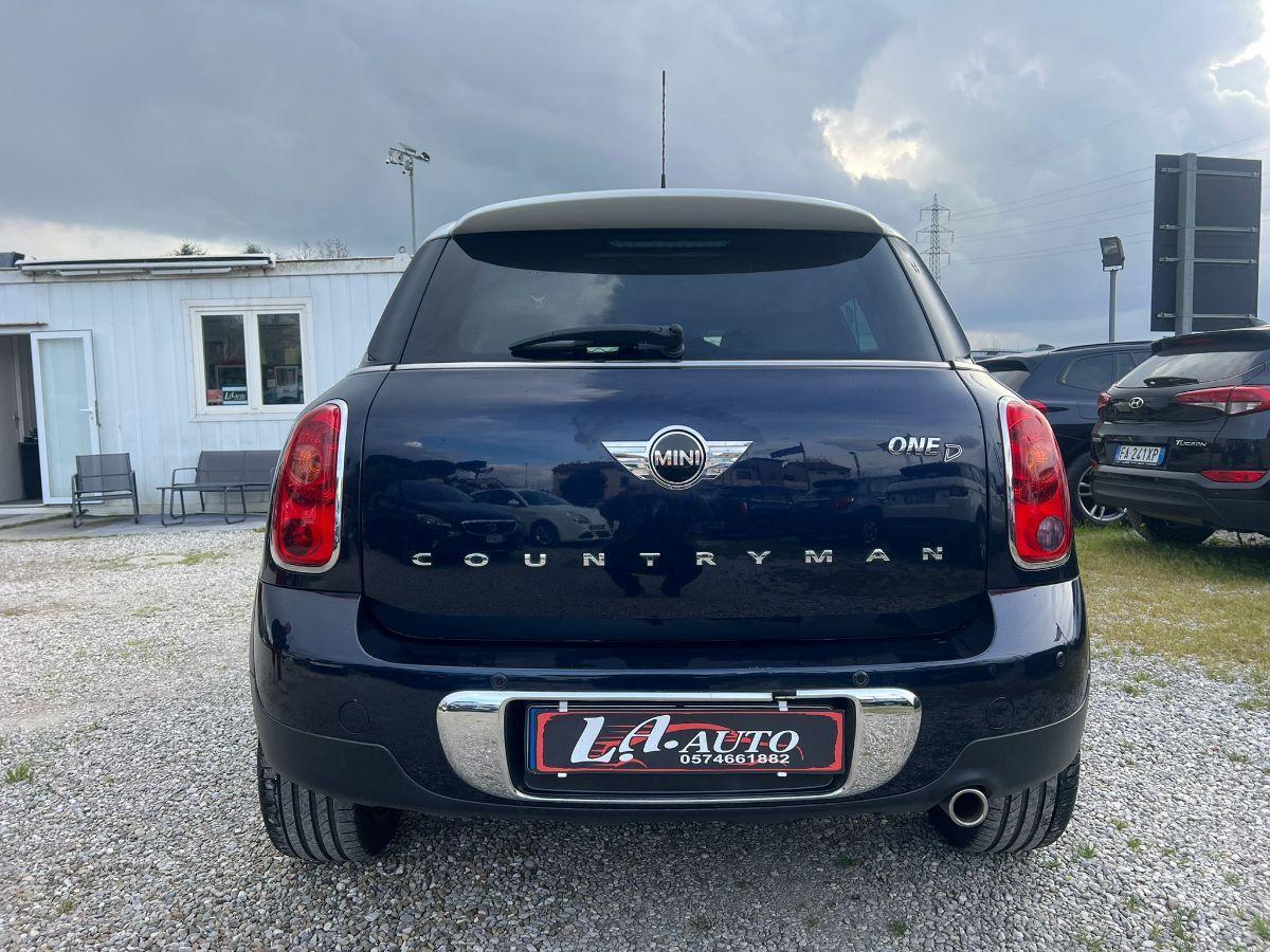 MINI - Countryman - One D
