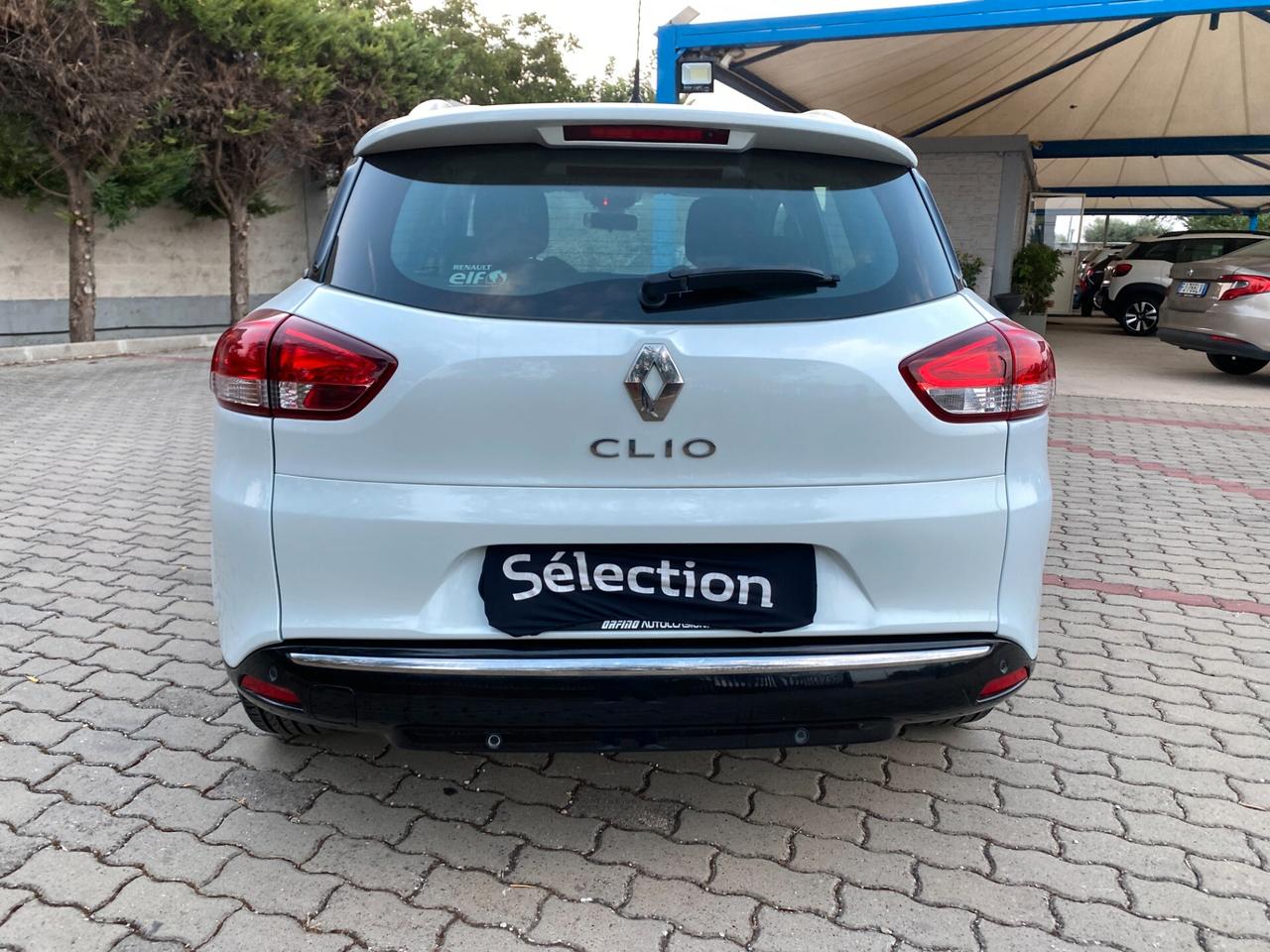 Renault Clio Sporter dCi 8V 90 CV Moschino Intens KM CERTIFICATI----Pacchetti auto per commercianti ---