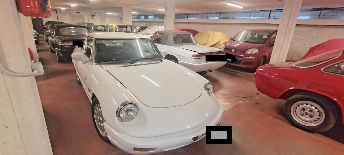 Alfa Romeo Spider 2.0i