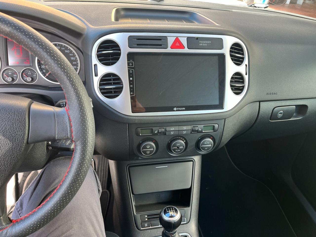 Volkswagen Tiguan 1.4 16V TSI CON GANCIO TRAINO