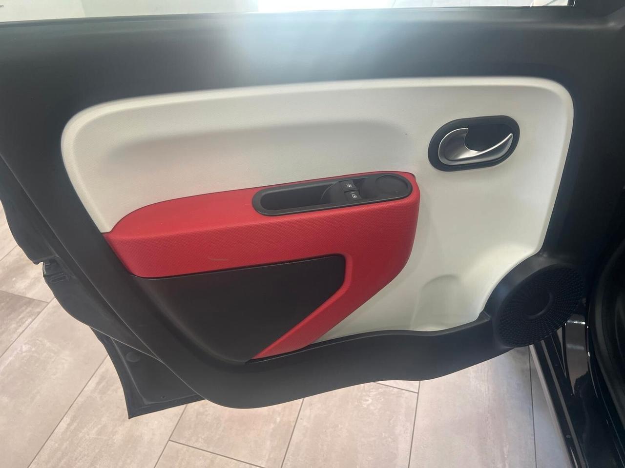 Renault Twingo SCe Live
