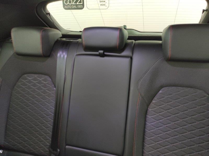 SEAT Leon 4ª serie - Leon 1.5 eTSI 150 CV DSG FR