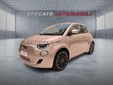 FIAT 500 500e 3+1 42 kWh La Prima