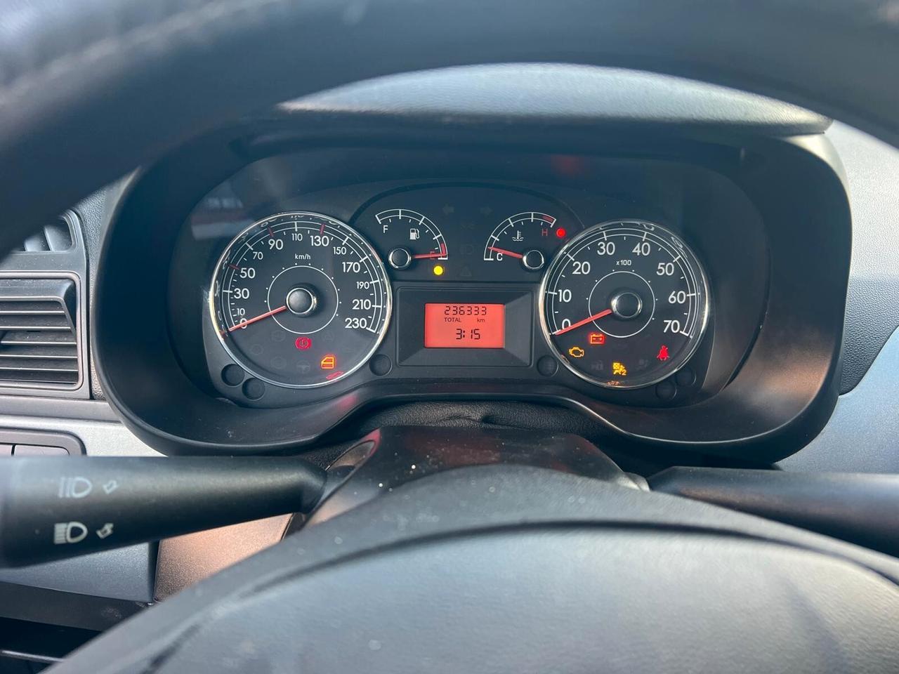 Fiat Punto 1.4 8V 5 porte Easypower Virgin Radio