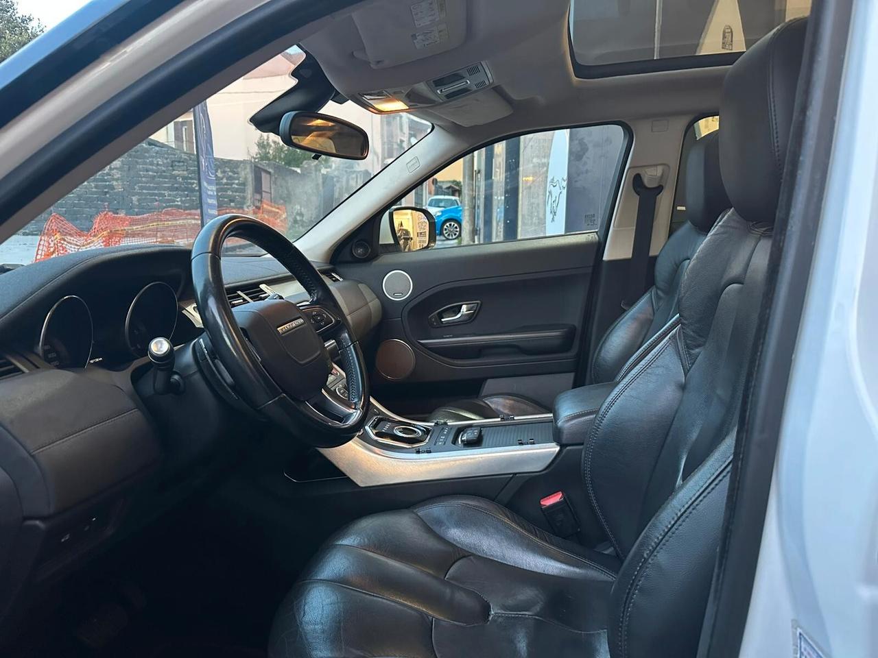 Land Rover Range Evoque 2.2 TD4 5p. Dynamic con tetto panoramico