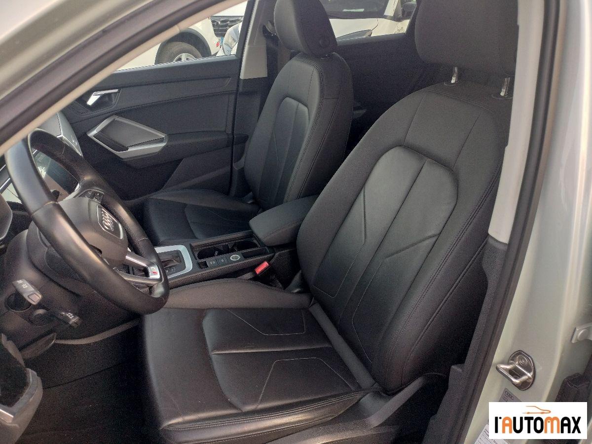 AUDI - Q3 Sportback TDI S tronic S line edition