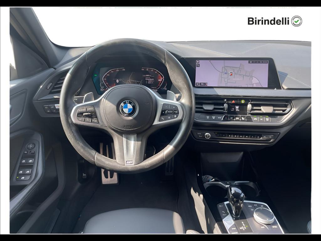 BMW Serie 1 (F40) - 118d 5p. Msport