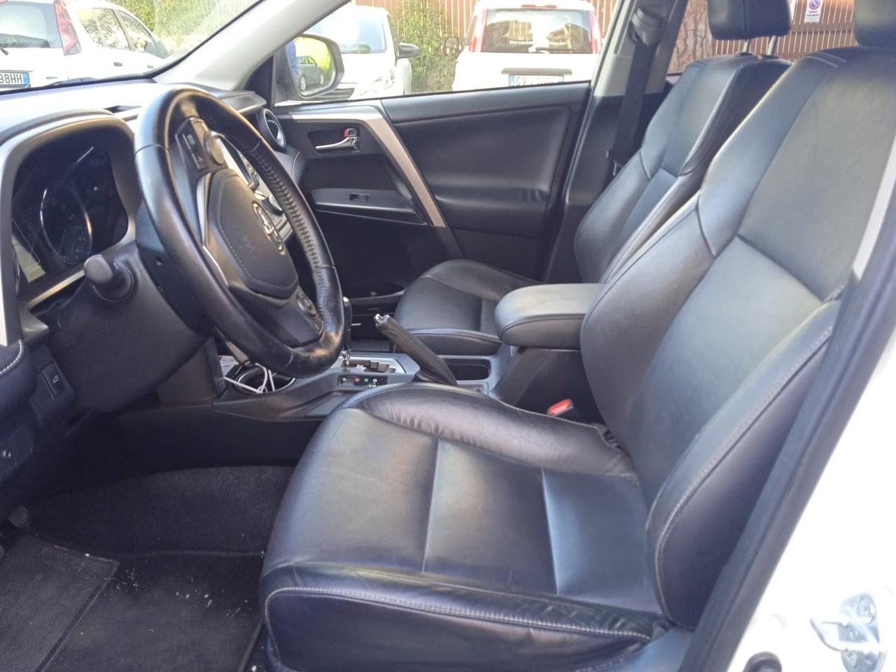 Toyota RAV 4 RAV4 2.5 Hybrid 2WD Lounge