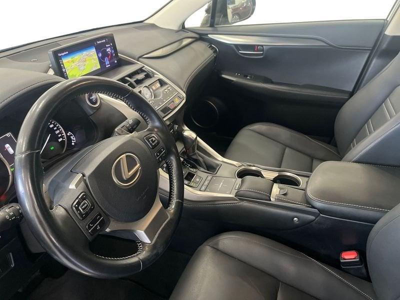 Lexus NX NX 300h 2.5 Sport cvt