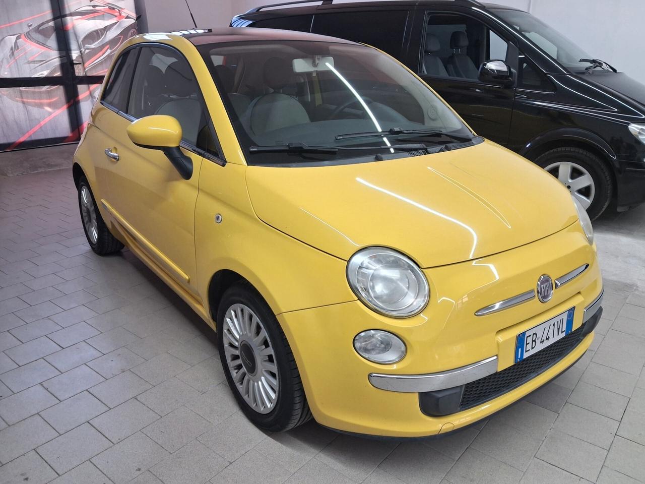 Fiat 500 1.2 Lounge