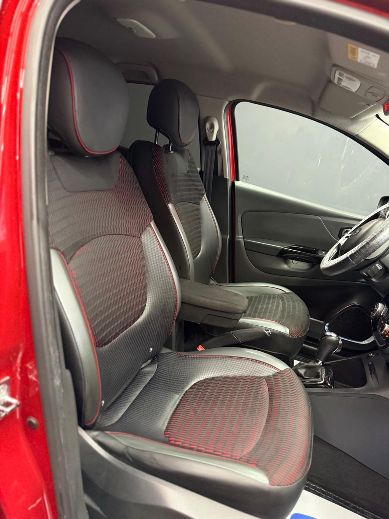 Renault Captur dCi 90 CV EDC Project Runway 2015